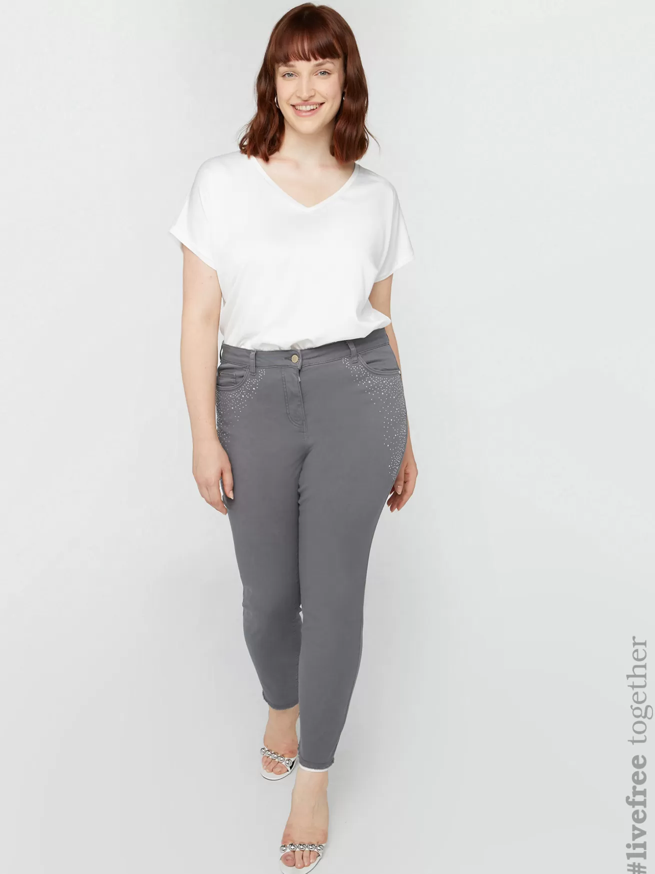 Fashion Fiorella Rubino Jeans Skinny Con Piccoli Strass Grigio