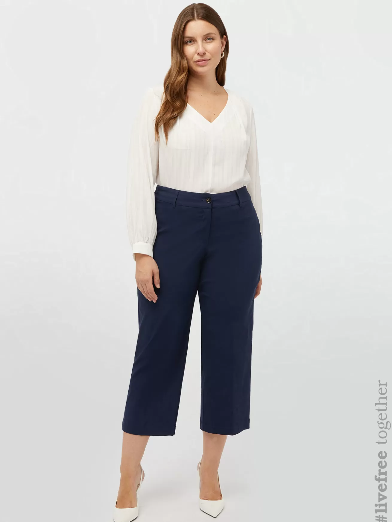 Discount Fiorella Rubino Pantaloni Cropped In Viscosa LENZING™ ECOVERO™ Blu