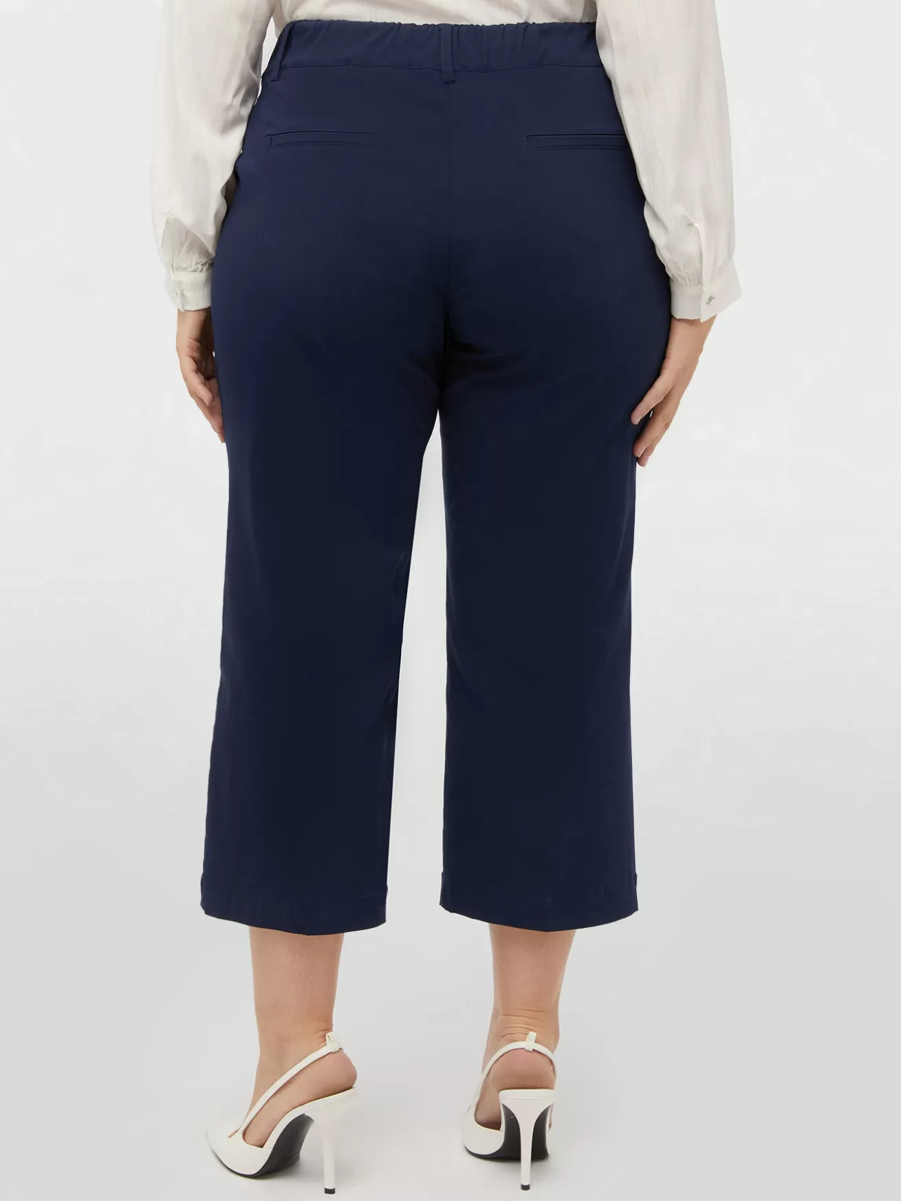 Discount Fiorella Rubino Pantaloni Cropped In Viscosa LENZING™ ECOVERO™ Blu