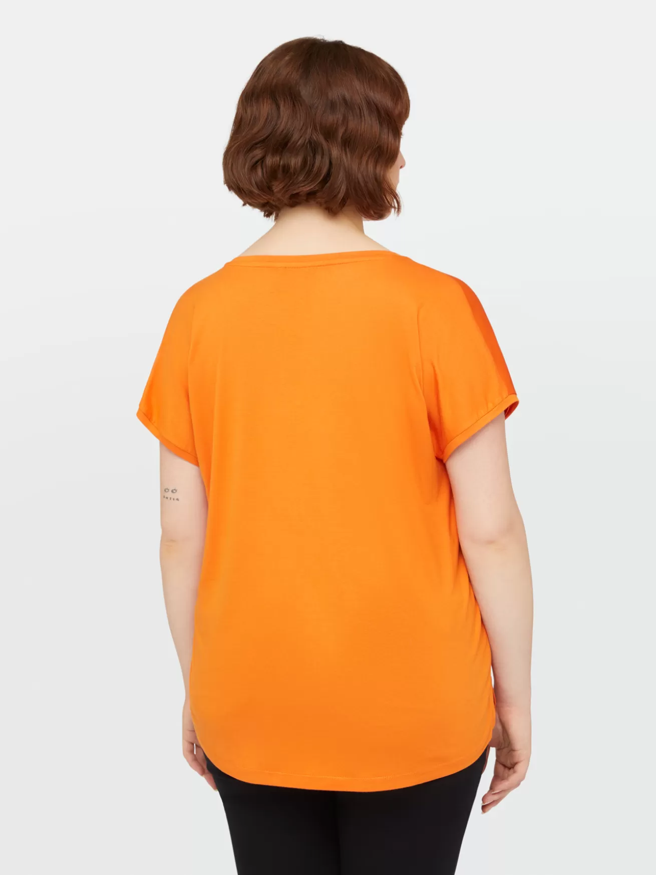 Fashion Fiorella Rubino T-shirt In Raso E Jersey Arancione