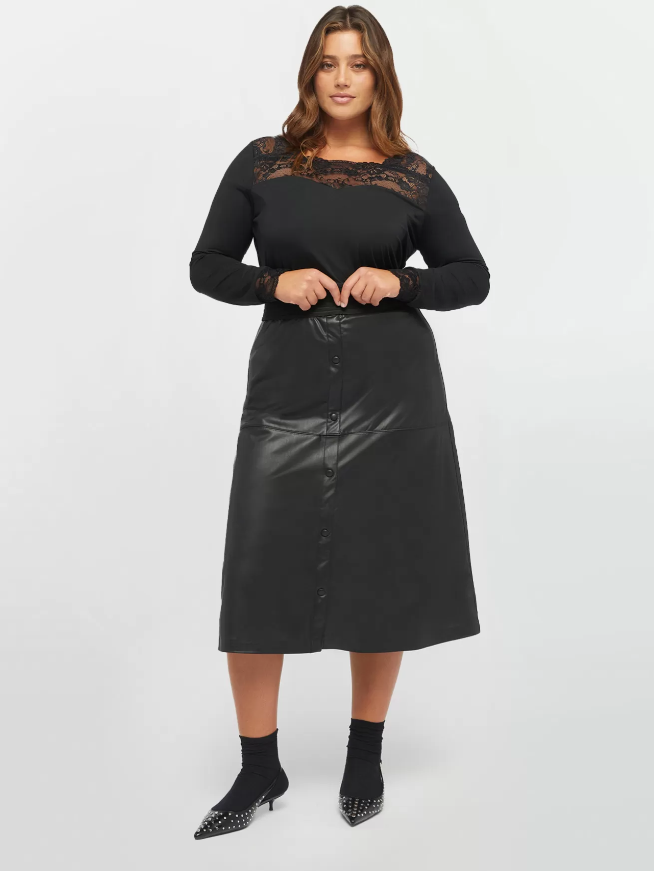 Fashion Fiorella Rubino T-shirt Maniche Lunghe Con Pizzo Nero